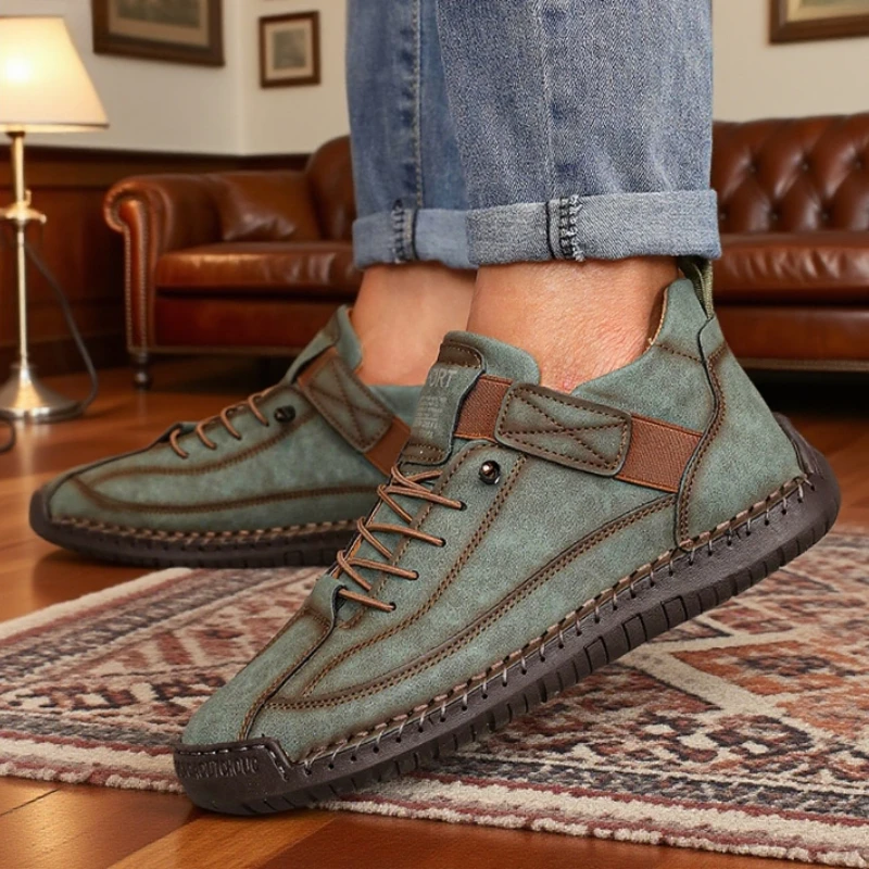 Herren-Mid-Top-Bare-Stiefel, Frühlings-Loafer mit weicher Sohle, modische Business-Herrenschuhe im britischen Stil, handgefertigtes Leder mit flachem Boden Image