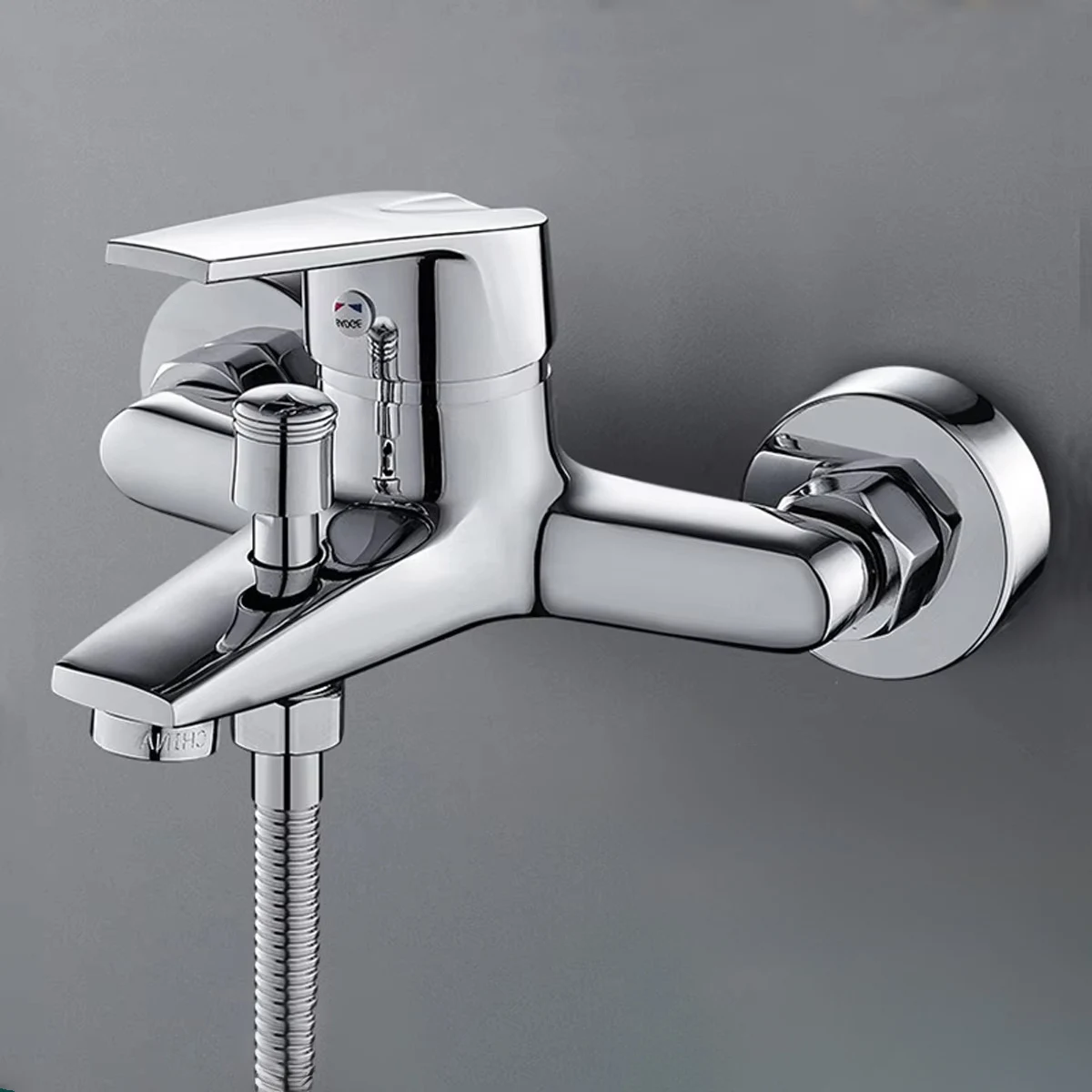 Robinets de lavabo muraux chromés, eau chaude et froide, mitigeur à double bec pour salle de bains, séparateur de bain, douche, lavabo, grue de salle de bains