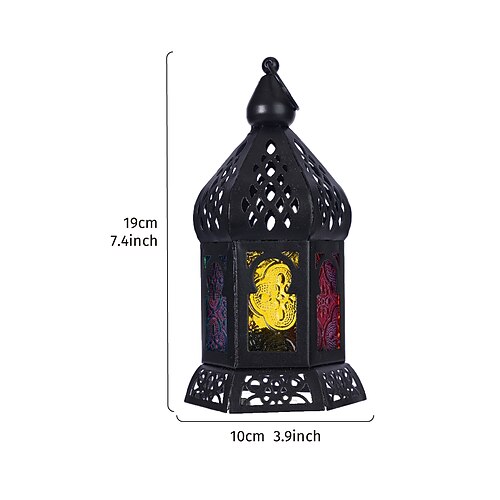 Lanterna ovale in vetro colorato antivento in ferro vintage, portacandele sospeso dal design ovale cavo con struttura in ferro, lanterna decorativa resistente al vento per casa, bar, ristorante, festa