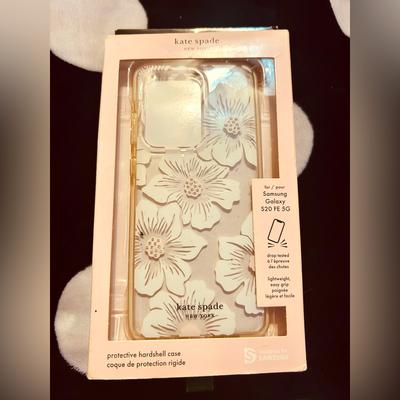 Kate Spade Cell Phones & Accessories | Kate Spade White Floral Smartphone Case | Color: White | Size: Os