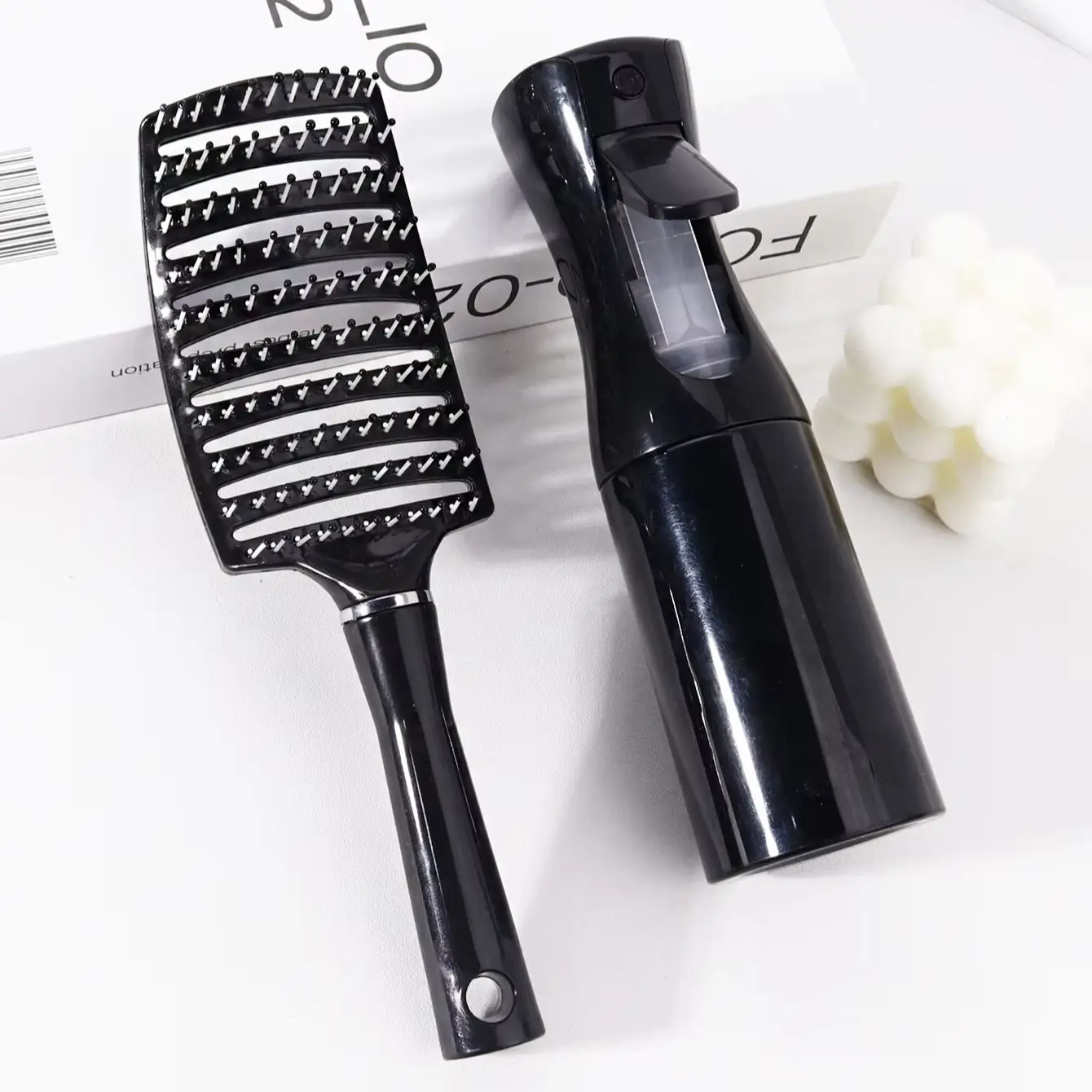 2-teiliges Haarbürsten-Sprühflaschen-Set, weiche Haarbürste, geeignet für alle Arten von Frisuren, notwendig für Reisen Image