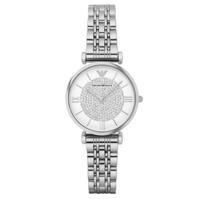 Trendige Damenuhr der Marke Emporio Armani in der Farbe silber. Das Gehäuse hat einen Durchmesser von 32mm. Das elegante Armband hat eine Faltschließe. Das Zifferblatt ist mit schönen Schmucksteinen besetzt. Marke: Emporio ArmaniModellname: AR1925... Image