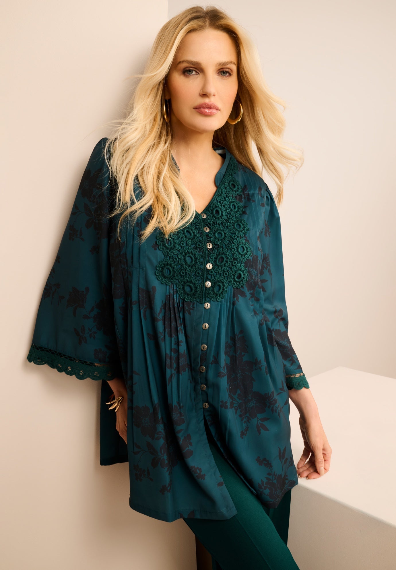 Plus Size Women's Plus Size Juliet Lace Trim Button-Down Shirt by Roaman's in Emerald Black Bouquet (Size 24 W) Long Shirt Blouse