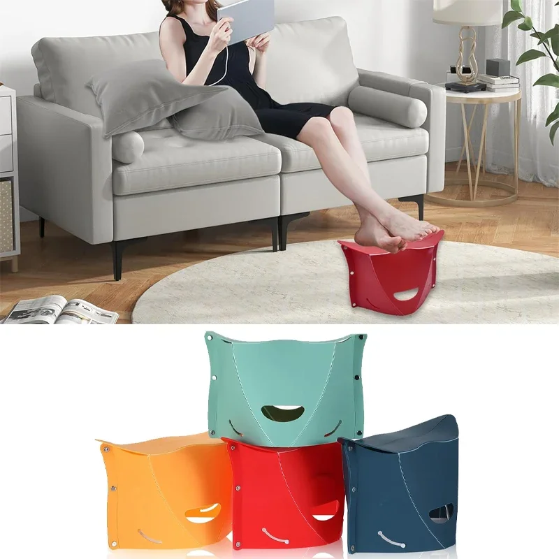 Platzsparender Klappstuhl, ultradünner Kunststoffhocker für Camping, Reisen, Zuhause, leichter tragbarer Sitz für den Zug im Freien