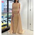 Elegantes Champagnerfarbenes Pailletten Etuikleid Abnehmbarer Satin Überrock Formelles Schnür-Ärmelloses Falten Sweep Train Kleid Hochzeiten