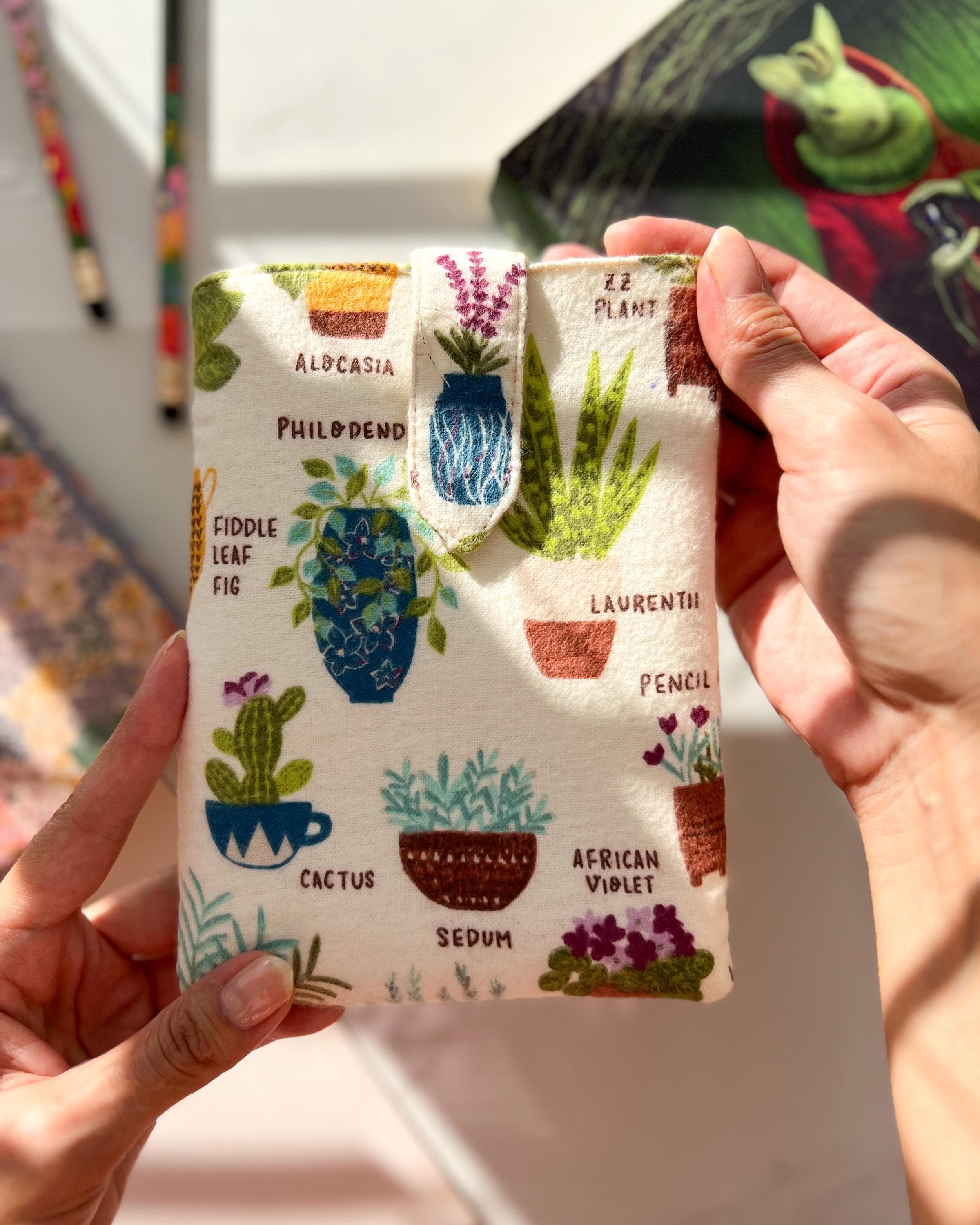 Etui Kindle en tissu, Etui Kindle floral, Etui Kindle fait main, Etui livre en tissu, Étui Kindle en tissu, Jolie pochette Kindle