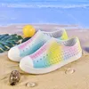 Neue Ankunft Bunte männer Sommer Sandalen Original Luxus Designer Sandalen Mann Atmungsaktive EVA Mode Clogs Männer Frauen Strand Schuh