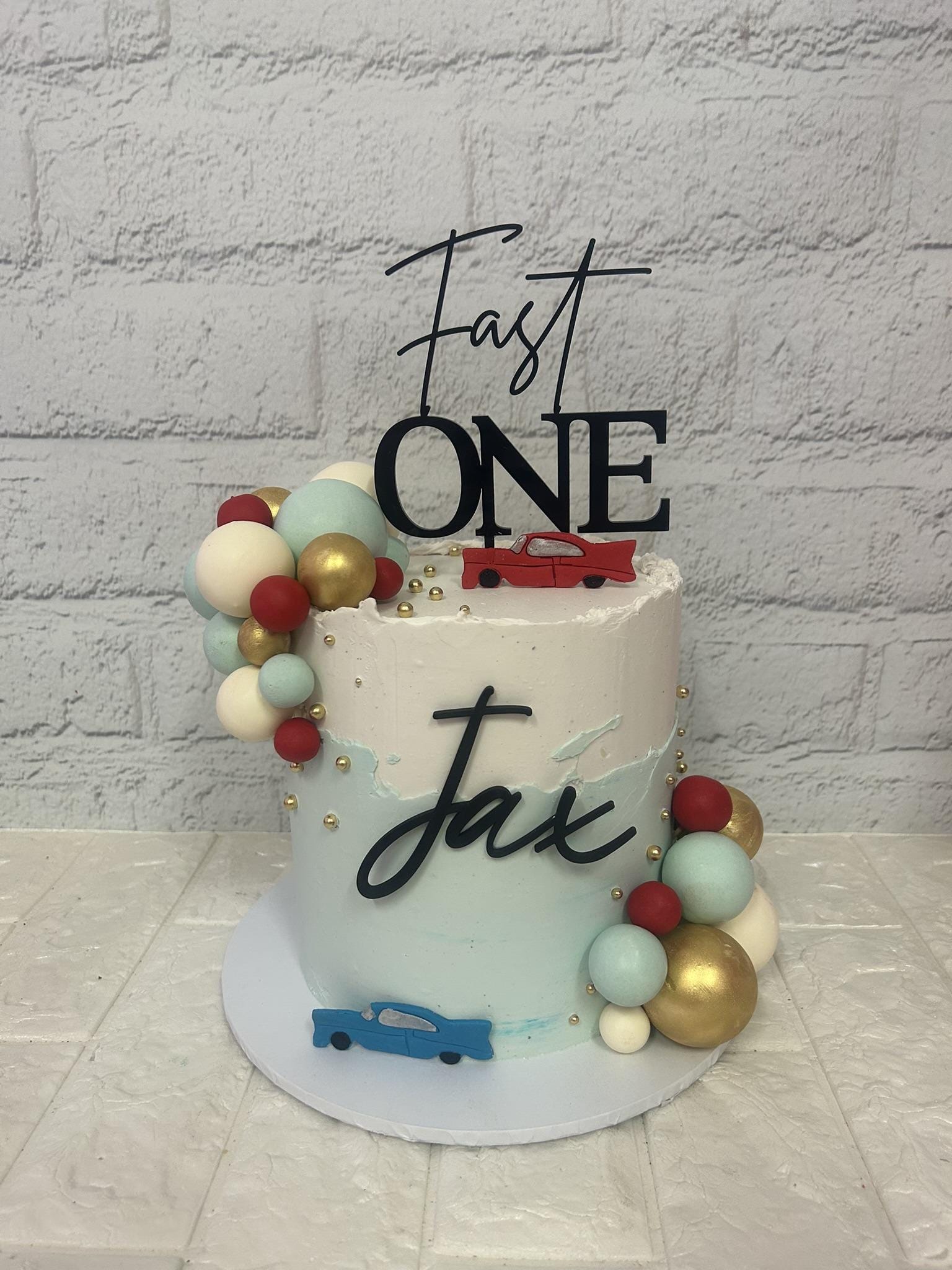 Decorazione per torta Fast One, torta per il primo compleanno, torta con auto da corsa, primo compleanno, tema Fast One, insegna Fast One, festa di co