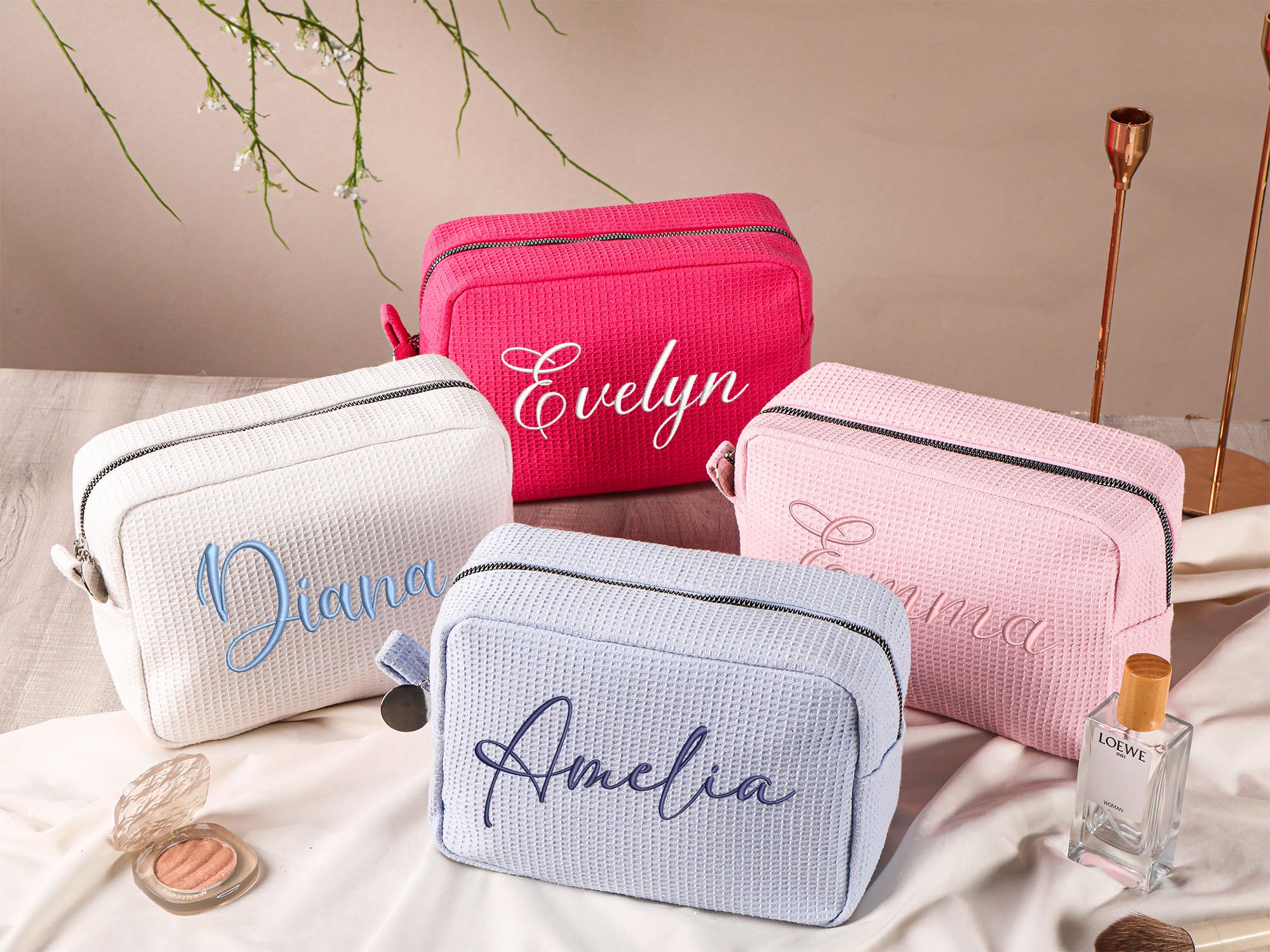 Borsa per il trucco ricamata, borsa per cosmetici personalizzata, borsa per il trucco per damigella d'onore, borsa per il trucco con monogramma, borsa