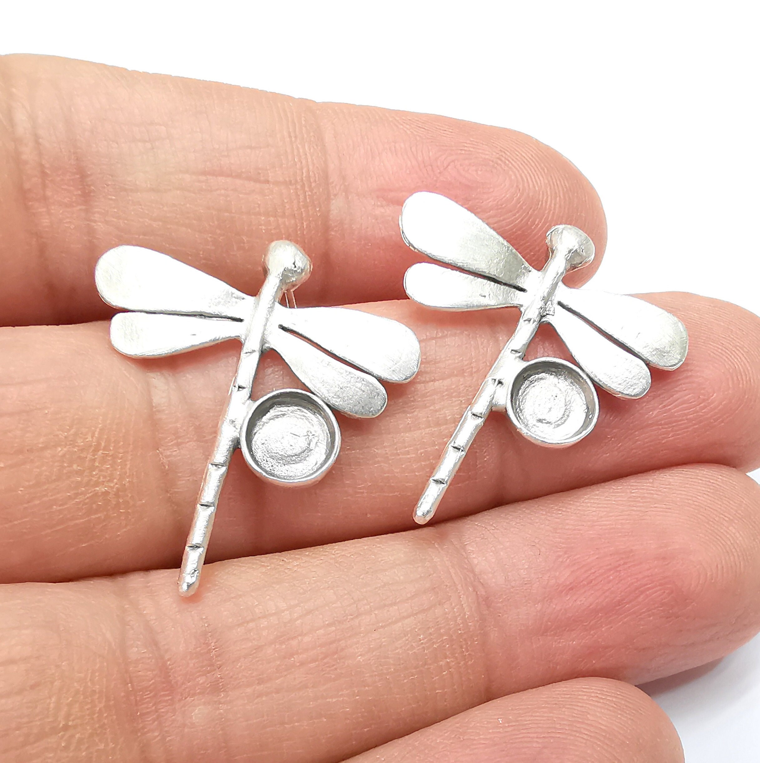 Base per orecchini a forma di libellula, orecchini a forma di libellula, castone in resina per orecchini, montatura cabochon, ottone placcato argento