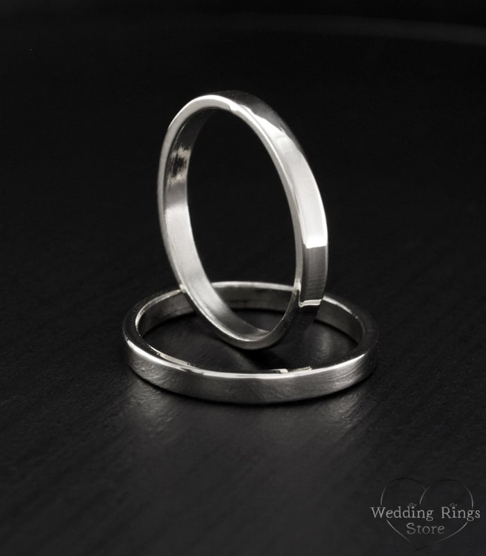 Fedi nuziali tradizionali in argento, fedi nuziali minimaliste, anelli di coppia in argento, fedi nuziali semplici e coordinate, anelli classici per l