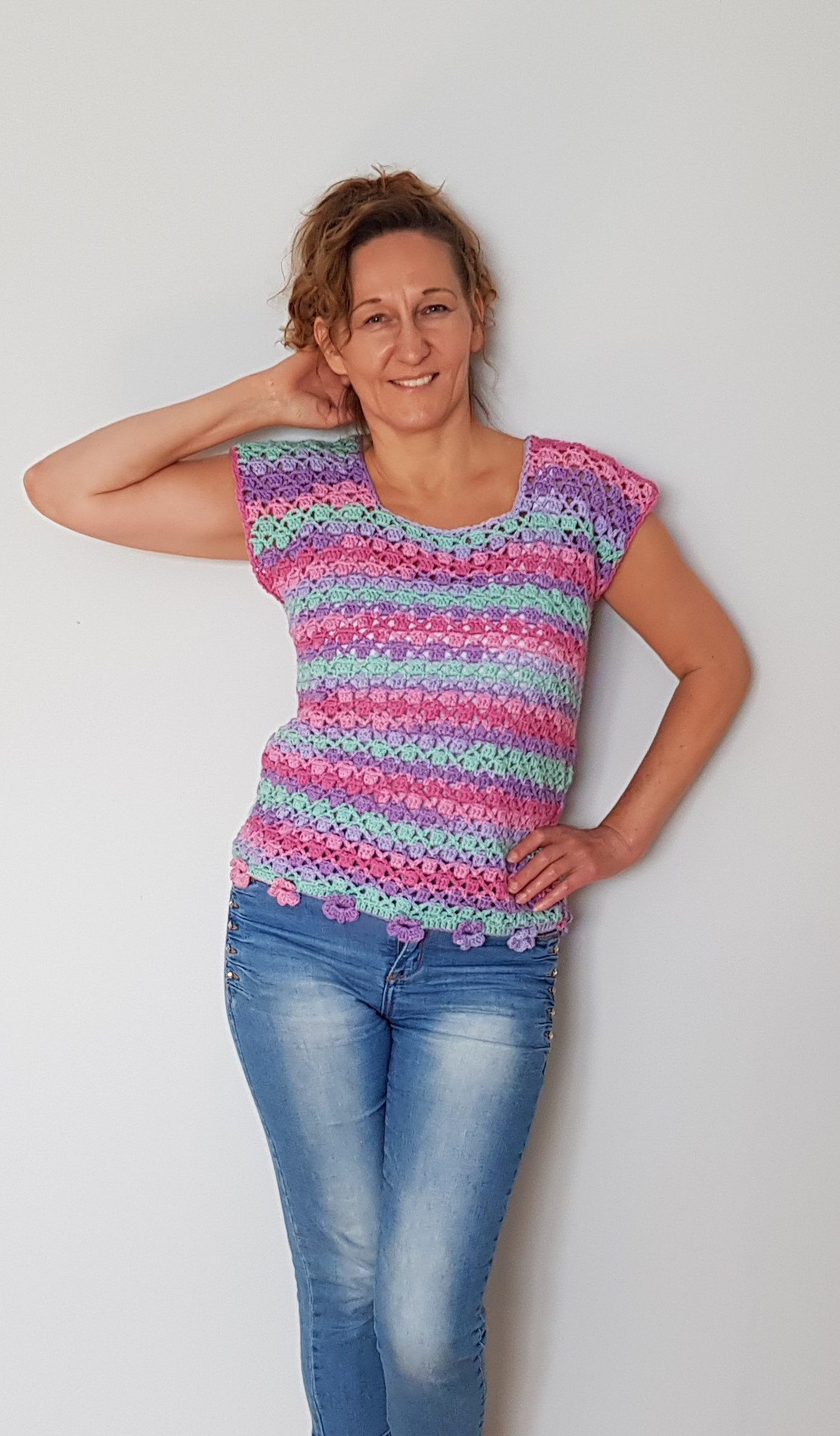 Modello per top all'uncinetto, Modello per top all'uncinetto, Modello per top estivo all'uncinetto, Top all'uncinetto floreale, Modello per top in piz