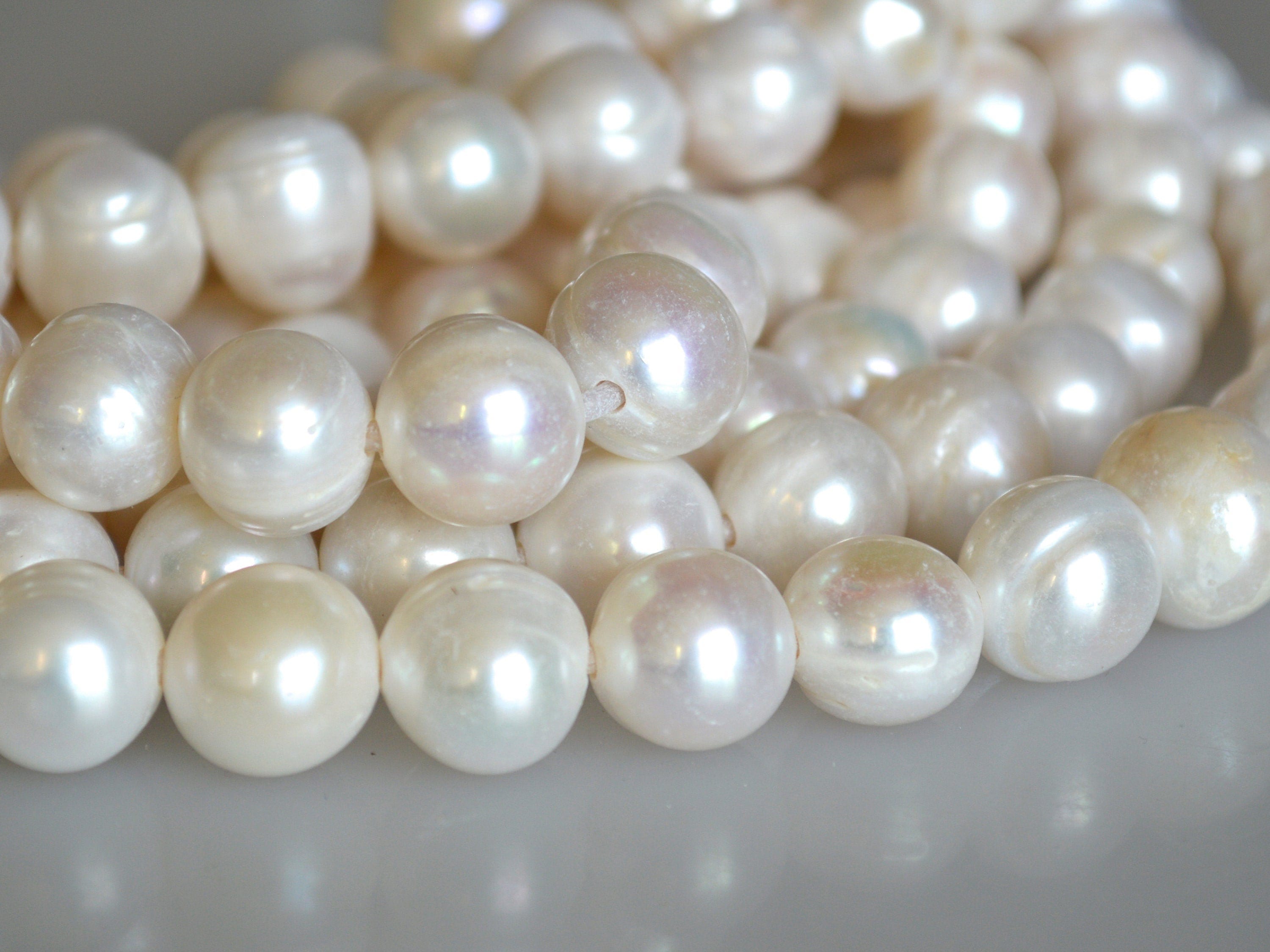 Perle di perle d'acqua dolce bianche naturali a mezzo filo da 12-13 mm, foro grande, dimensione del foro 2,2 mm, perle d'acqua dolce jumbo rare, foro