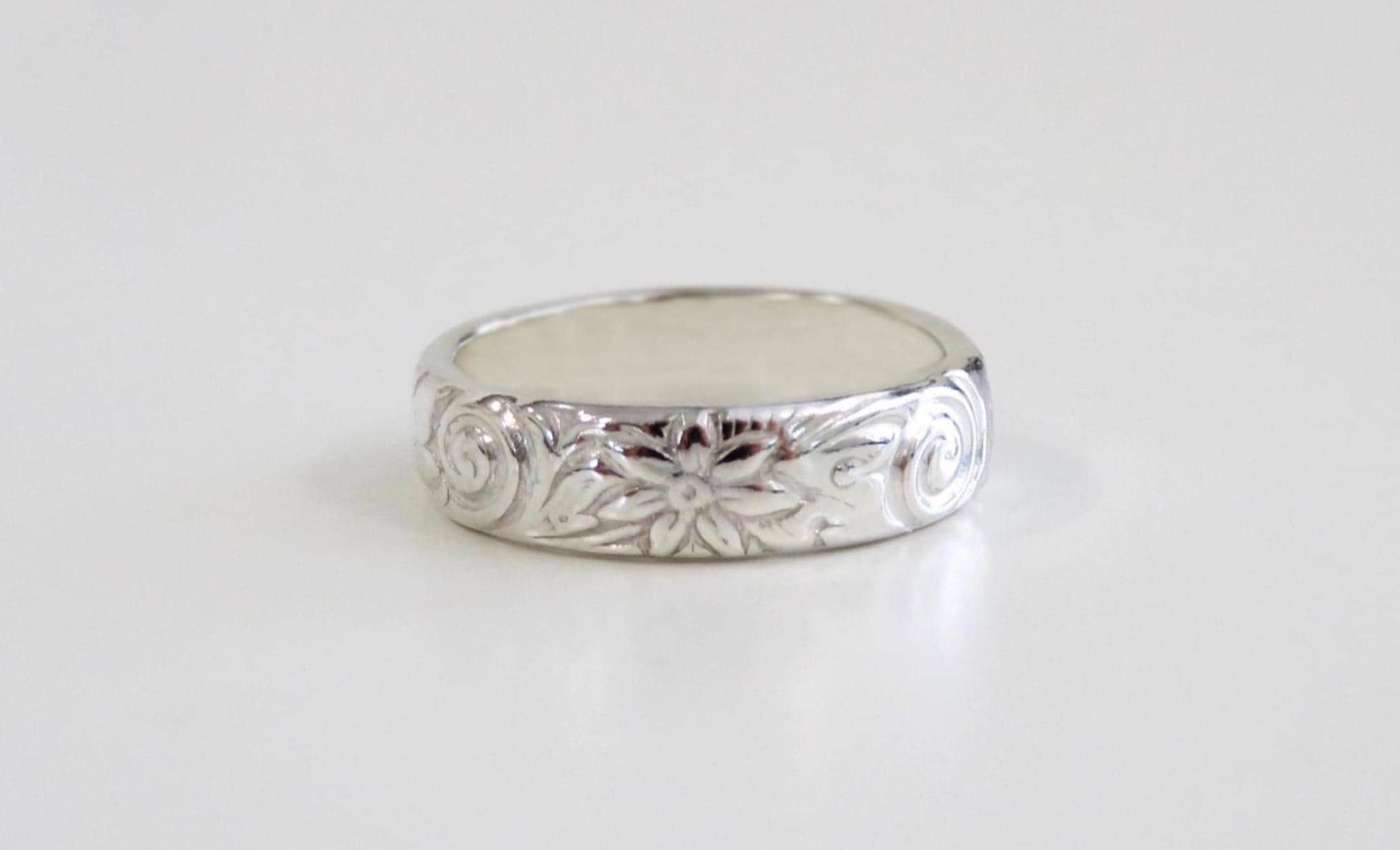 Anello in argento, anello floreale in argento, anello spesso in argento, anello in argento sterling, anello in argento a più strati, anello in argento