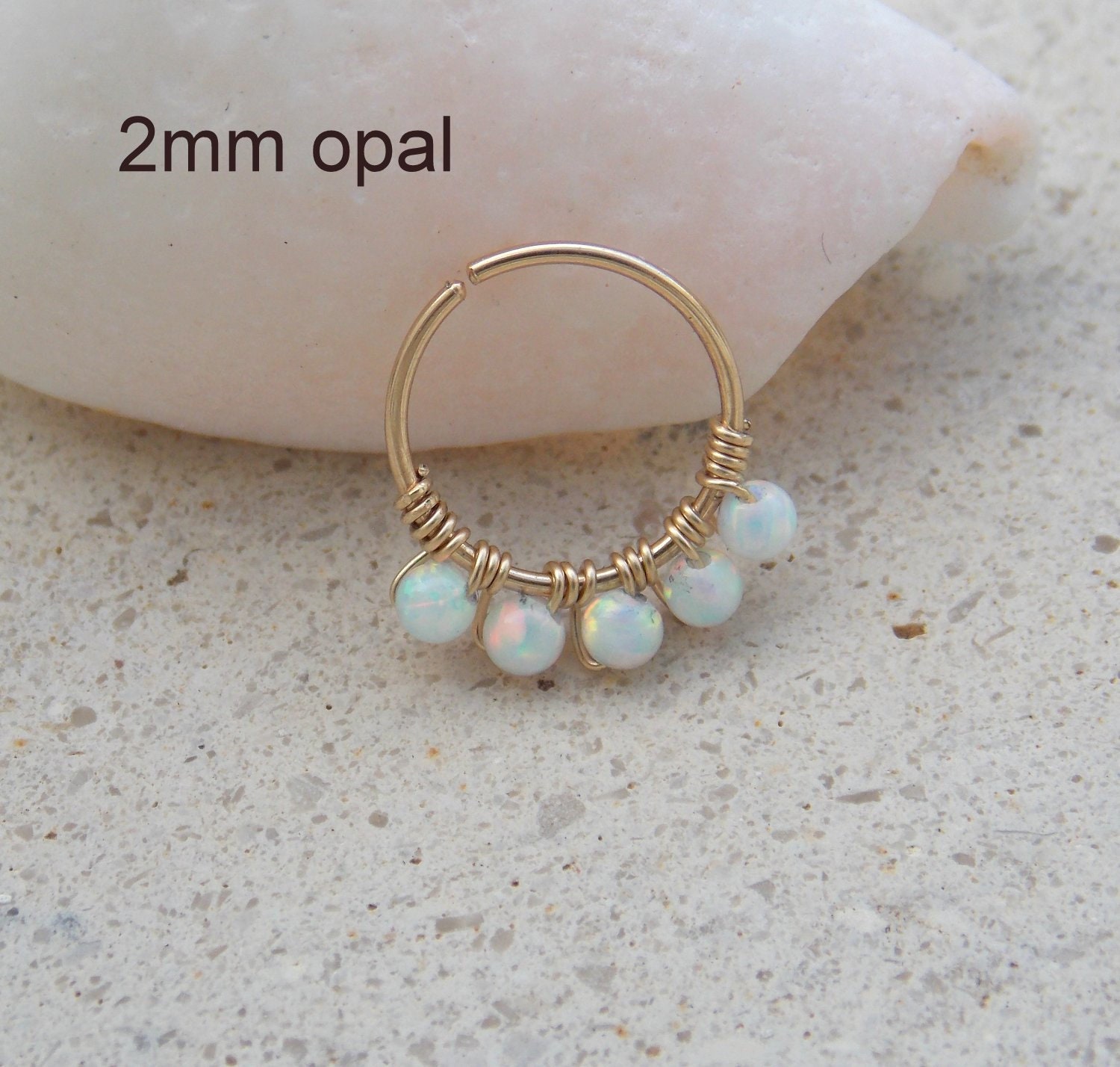 Anello naso opale bianco, orecchini cartilagine opale bianco, cerchio trago opale bianco, elica opale bianco, setto opale bianco, orecchini opale bian