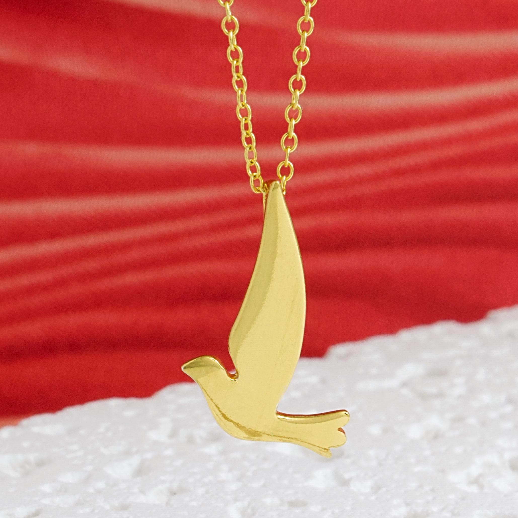 Collana con colomba in oro, colomba in stile vermeil in oro 24k e catena riempita d'oro, ciondolo a forma di colomba natalizia, regalo religioso crist