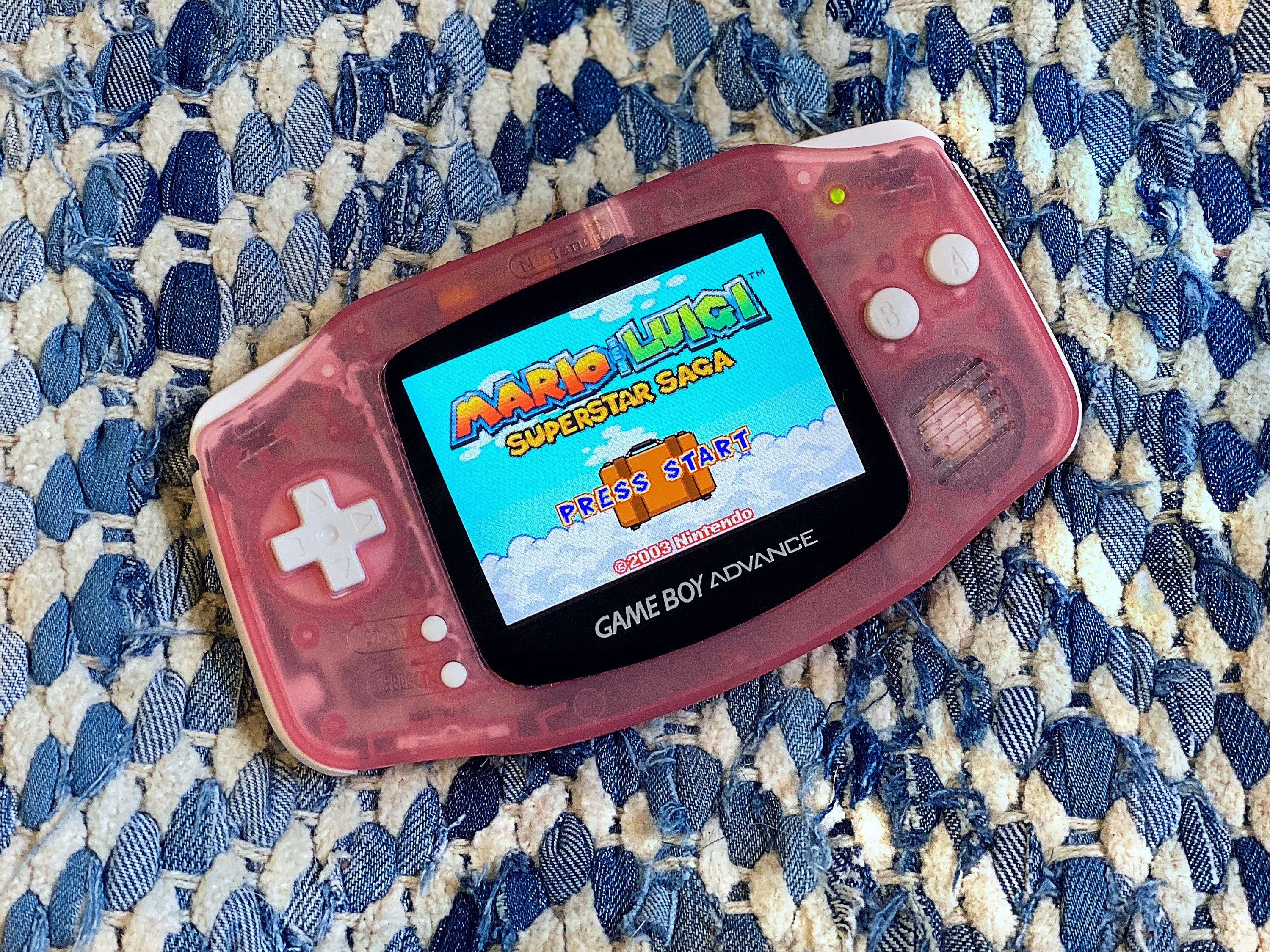 Nintendo Game Boy Advance GBA Clear Pink System V5 IPS Brighter Backlit Mod (scegli il colore dei pulsanti!)