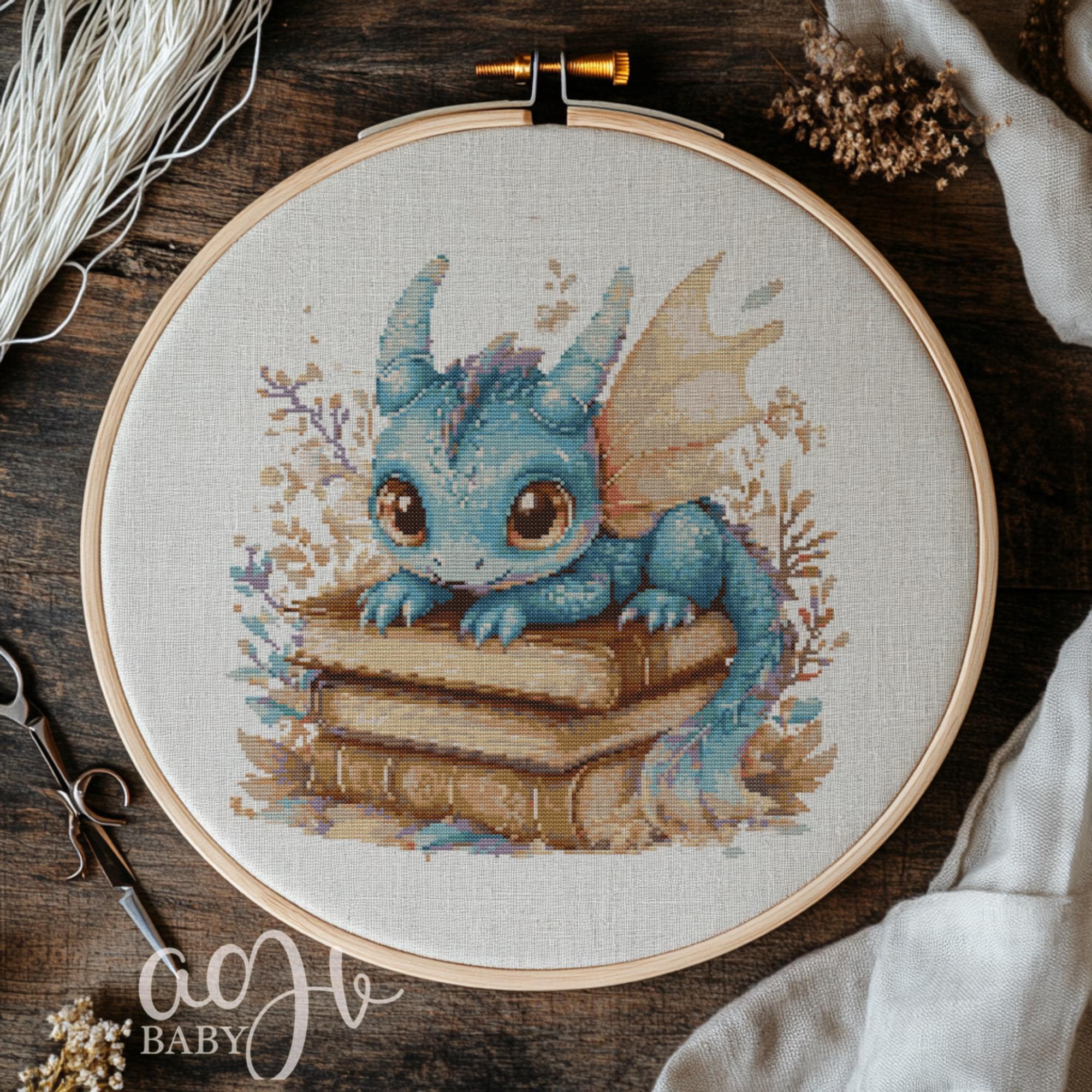 Schema punto croce con drago carino su libro, ricamo a mano a punto croce con drago su libri, punto croce PDF con drago su libri, punto croce PDF