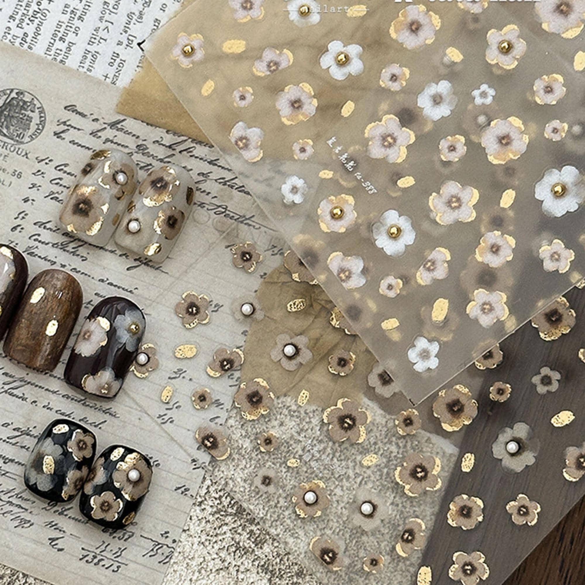 Adesivi per unghie con fiori dorati, decalcomanie per unghie con fiori, adesivi per nail art con piccoli fiori, ciondoli floreali per unghie, adesivi
