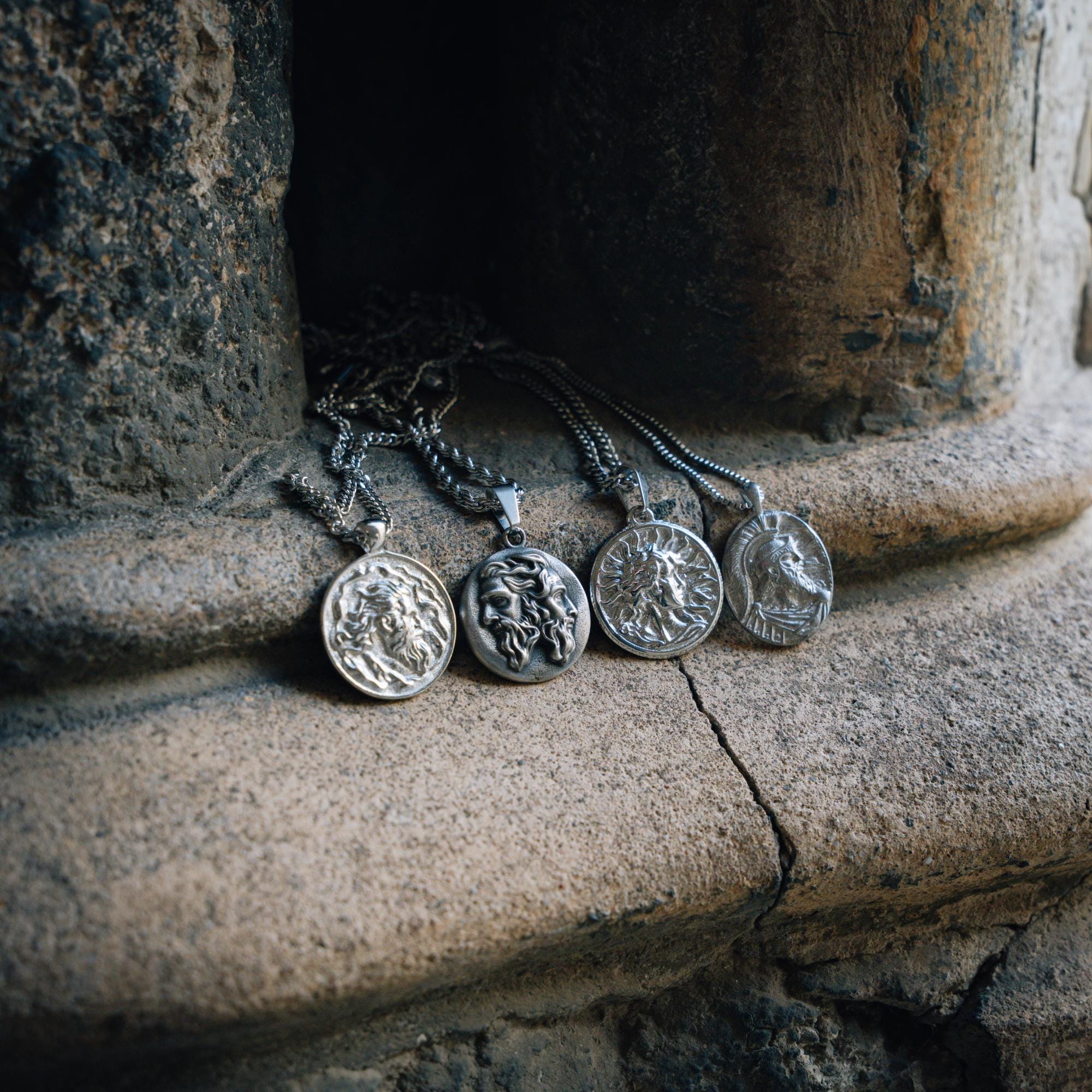 Collana da uomo, collana con ciondolo in argento raffigurante il dio greco - Collana Zeus - Collana Ares con medaglione spartano - Gioielli da uomo di