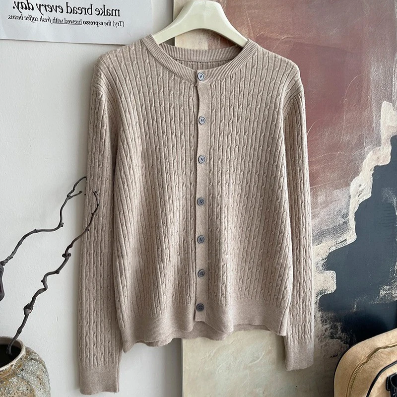 Einreiher Beiläufige Gestrickte Pullover O Neck Frauen Herbst Und Winter Koreanische Mode Tops Langarm Weiß Strickjacke Weibliche Image