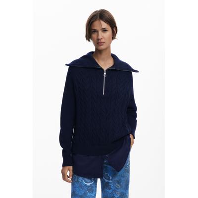Cable-knit sweater with zipper
