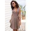Strandkleid S.OLIVER, Damen, Gr. 34, N-Gr, braun (braun beige), Single Jersey, Obermaterial: 95% Viskose, 5% Elasthan, geblümt, bedruckt, modisch, figurumspielend kniefrei, V-Ausschnitt, ohne Ärmel, Kleider, mit zartem Blumenprint und Bindeband