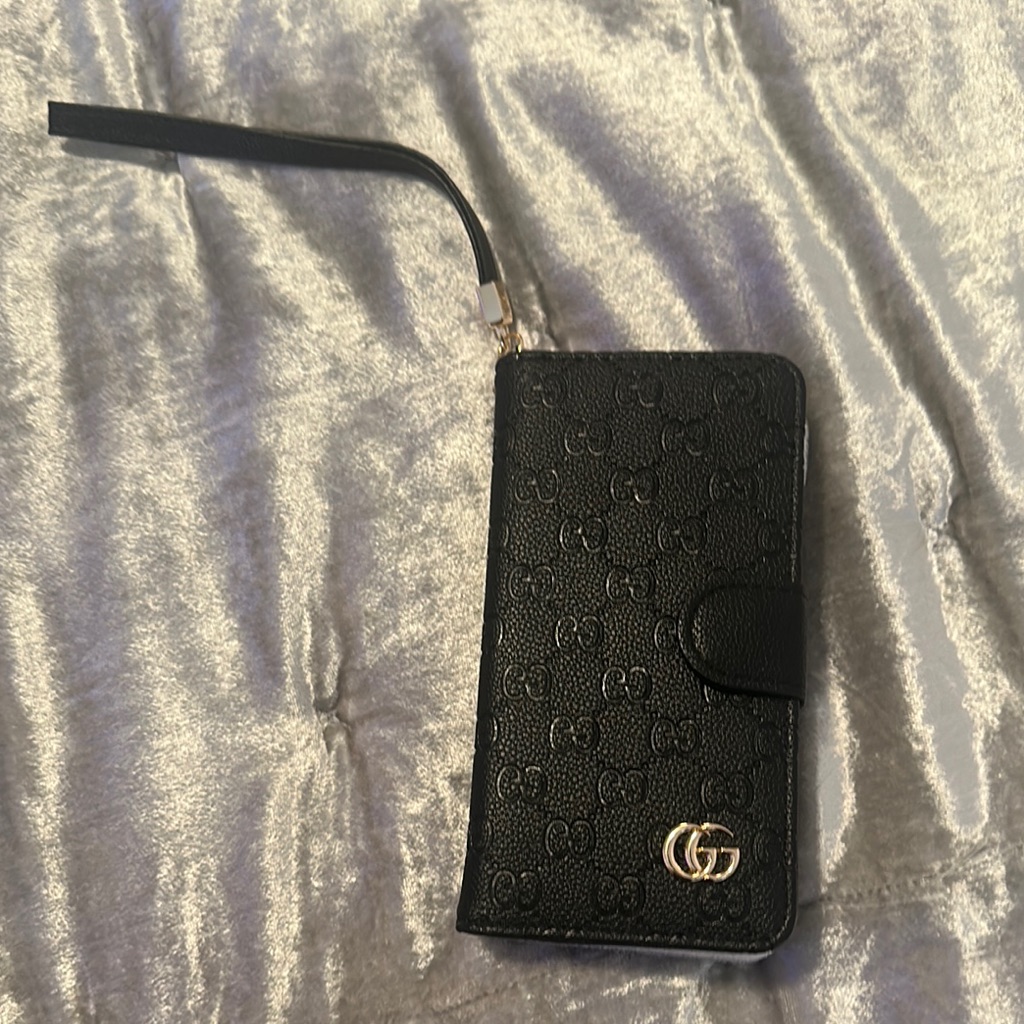 Gucci Cell Phones & Accessories | Gucci Black Leather Phone Case With Gg Logo | Color: Black | Size: Os