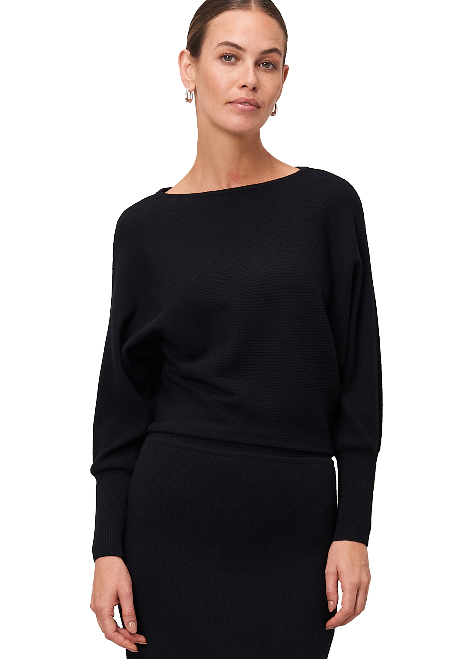 Strickkleid ZERO "Damen Strickkleid mit U-Boot Ausschnitt", Damen, Gr. 34, Normalgrößen, schwarz (schwarz beauty), Strick, Obermaterial: 50% Viskose, 27% Polyamid, 23% Polyester. Ärmelfutter: ohne Futter., unifarben, figurbetont kurz,... Image