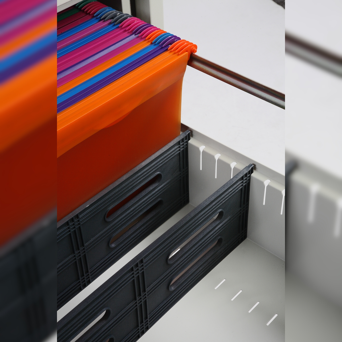 Phoenix Safe Phoenix Vertical Fire File FS2272F mit 2 Auszüge Image