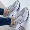 2025 neue Damen-Turnschuhe mit Schnürung, Keilabsatz, vulkanisierte Schuhe, dicke Sohle, Luftpolster-Freizeitschuhe, große Größe 43, Damenschuhe