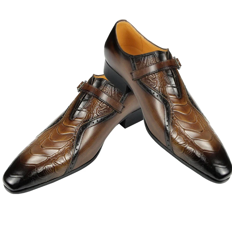 Deluxe trendige Herren-Brogue-Schuhe aus Leder, tägliche Outdoor-Freizeitschuhe, braun, schwarz, bedrucktes Design, individueller Service, Drop-Shipping
