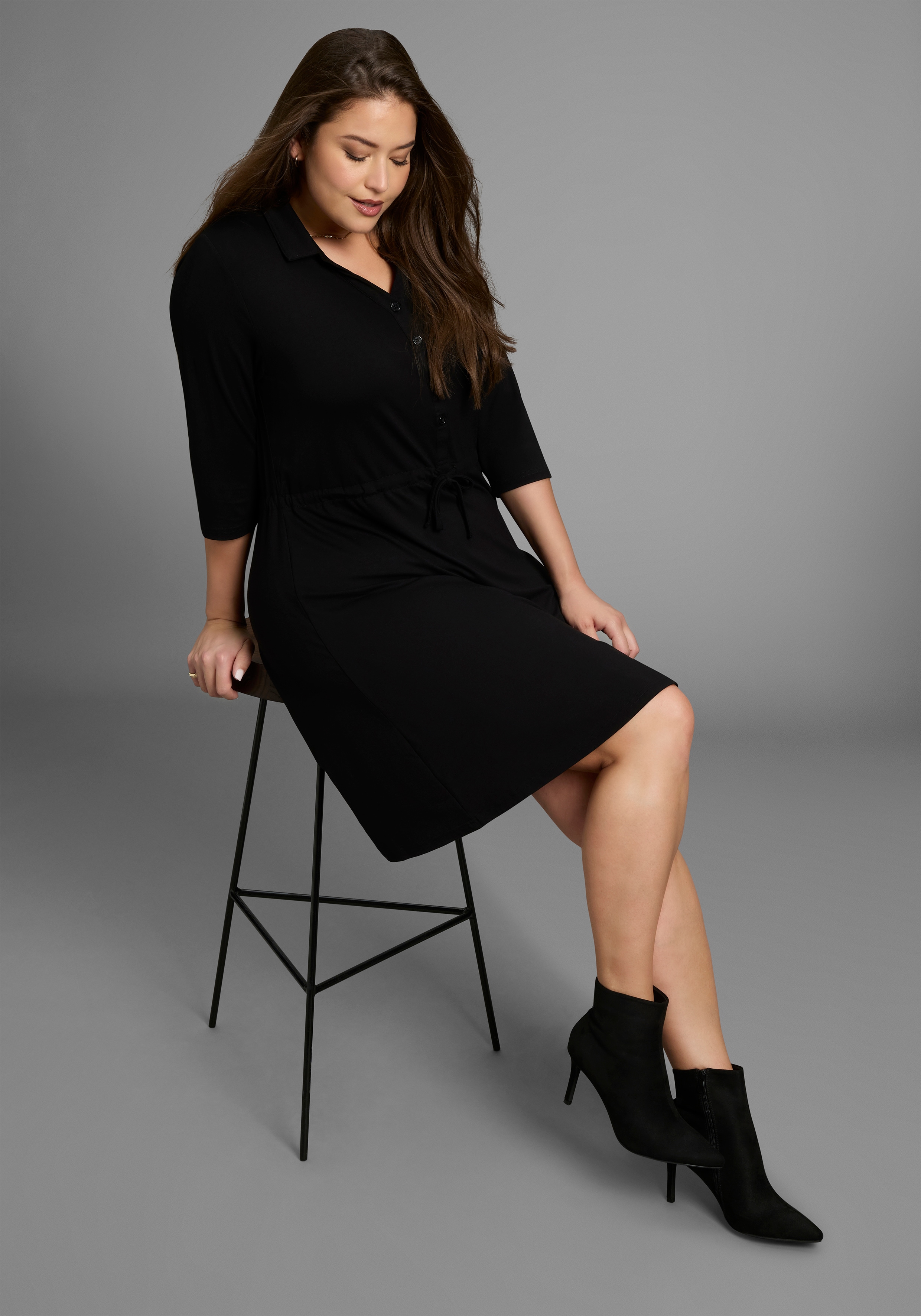 Jerseykleid LAURA SCOTT CURVE, Damen, Gr. 46, N-Gr, schwarz, Jersey, Obermaterial: 94% Viskose, 6% Elasthan, unifarben, Basic, bequem knielang, Kleider Jerseykleid, mit Polo-Kragen und taillierendem Tunnelzug - GROSSE GRÖSSE