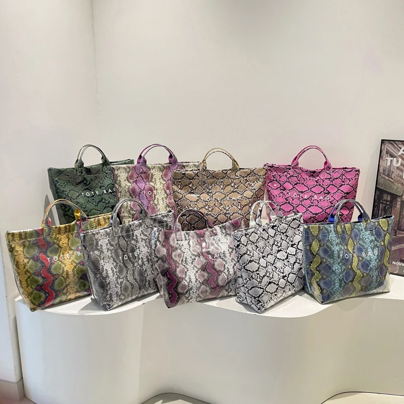Nuova borsa tote per donna Borsa di marche famose Borsa casual Borsa a tracolla di grande capacità Borsa a tracolla alla moda con motivo in pelle di serpente Borsa di alta qualità