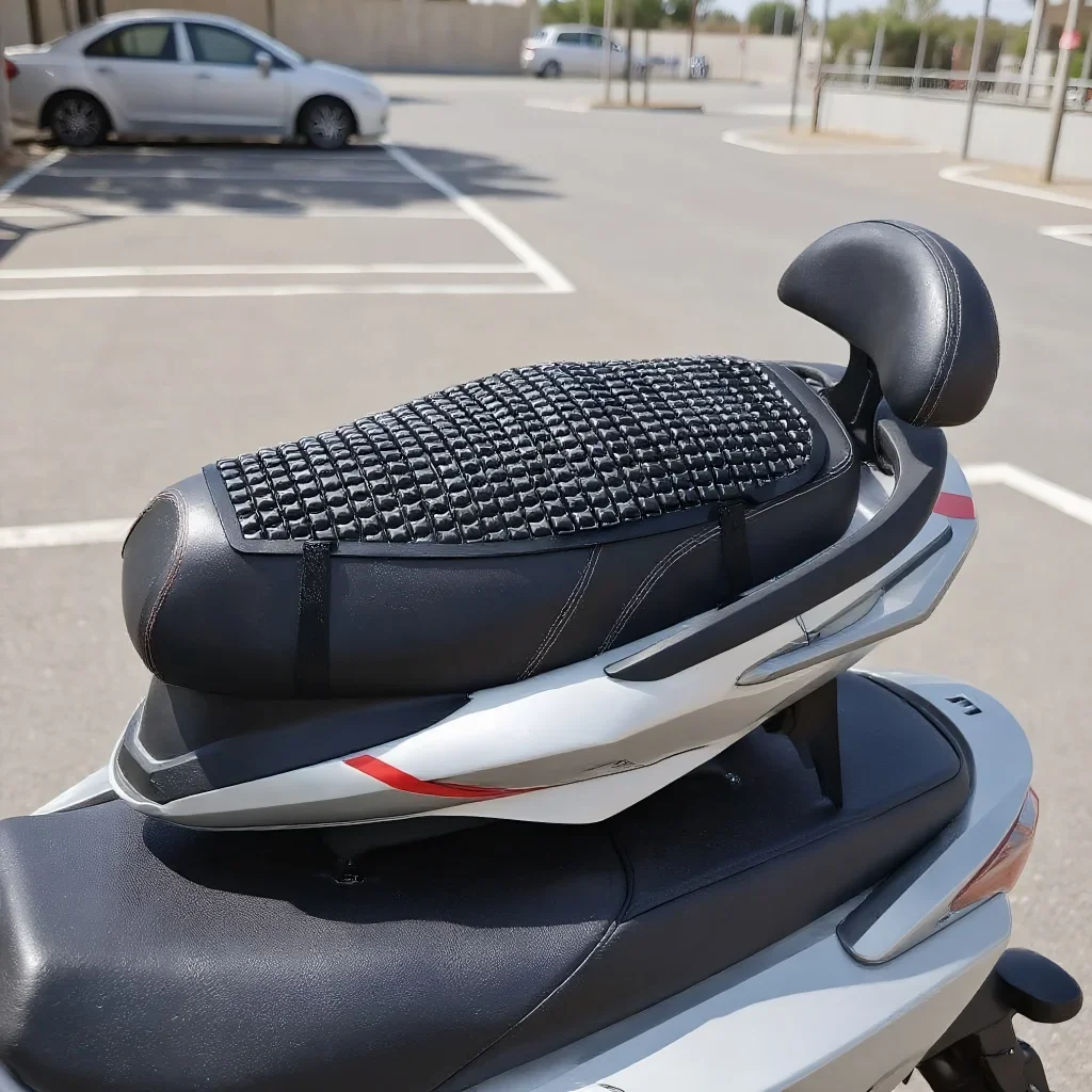 Schwarzes Motorrad-Sitzkissen – atmungsaktives Gel-Pad mit Schnellverschluss-Schnalle für E-Bike/Roller/Motorrad