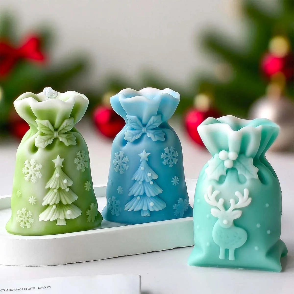 Weihnachten Geschenk Tasche Relief Elch Baum Silikon Form DIY Handgemachte Aroma Kerze Gips Ornament Formen 3D Handwerk Geschenk Machen Liefert Image
