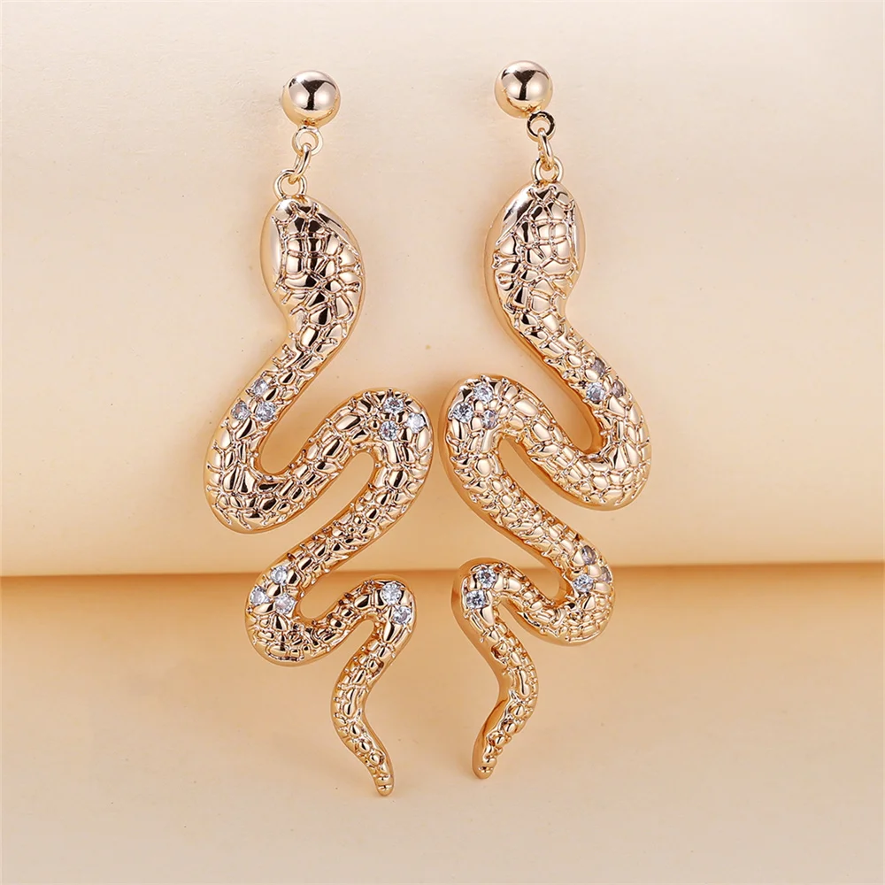 Punk Kleine Schlange Weiß Zirkon Anhänger Stud Ohrringe Für Frauen Vintage Gold Farbe Hochzeit Ohrring Valentinstag Schmuck Hip Hop Geschenke Image