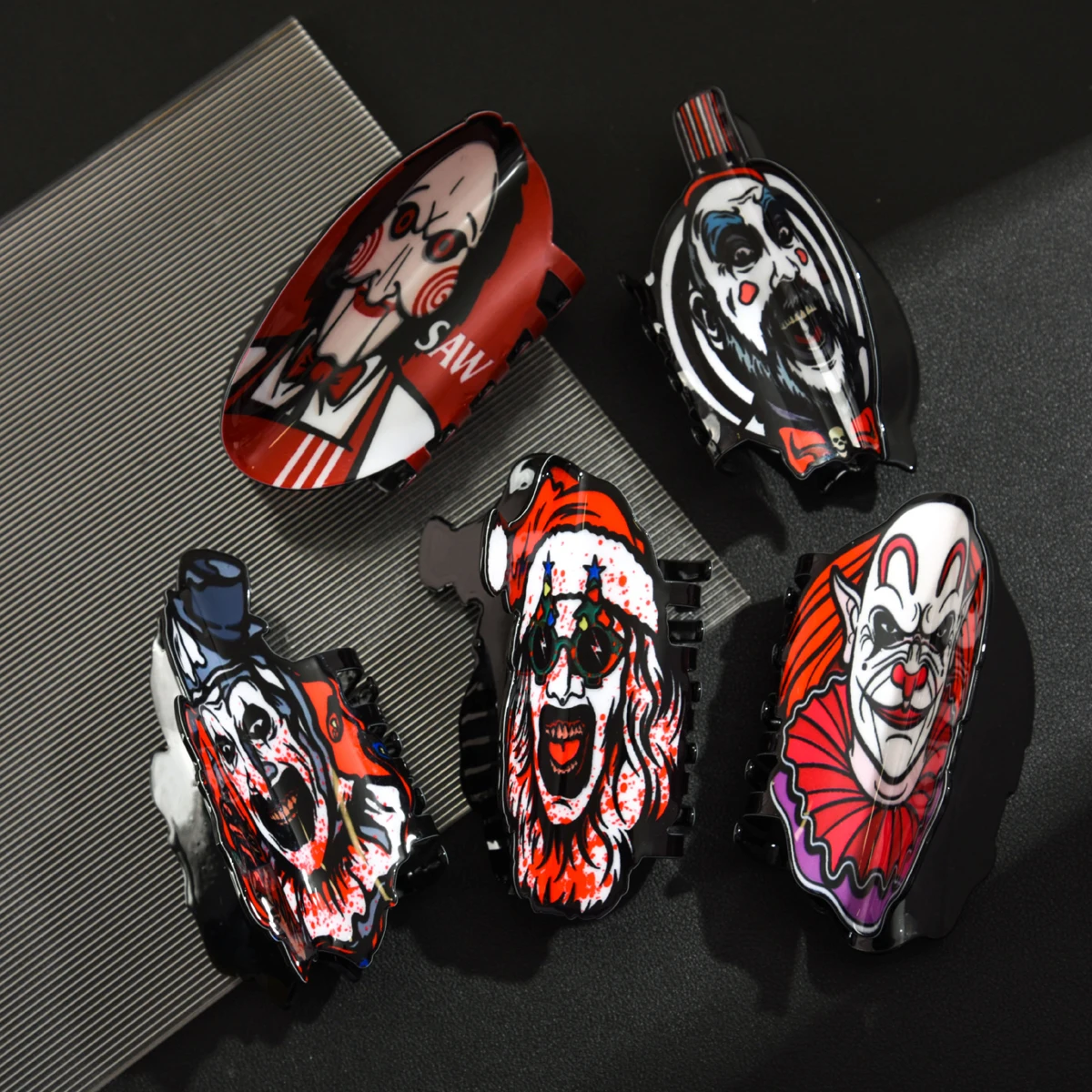 1 Stück europäischer und amerikanischer Clown-Grimace-Griff, fortschrittliches Design, Hochsteckfrisur für den Hinterkopf, Hai-Clip, Haarklammer Image