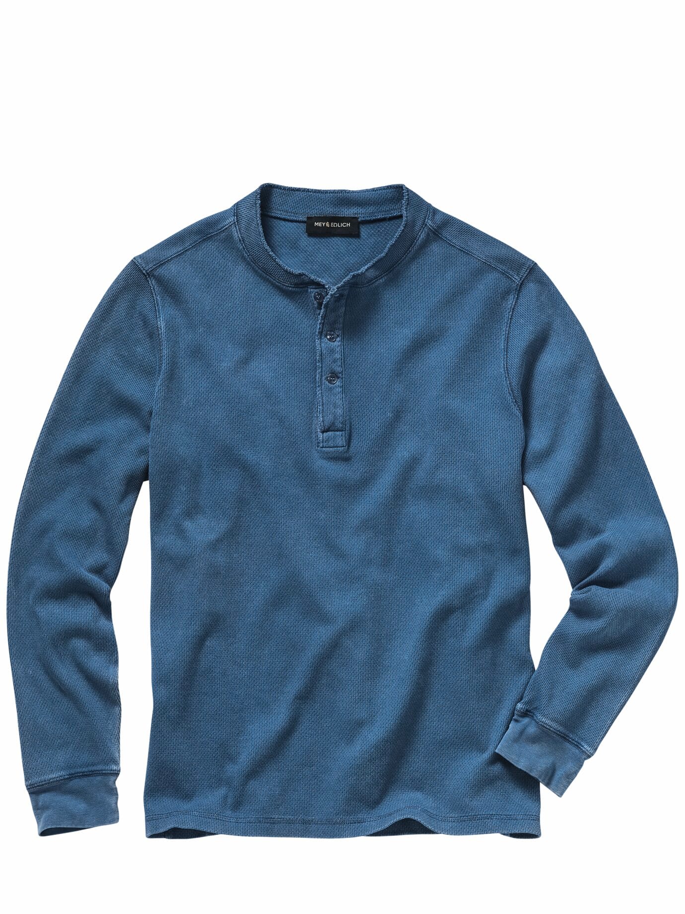 Henley-Shirt Image