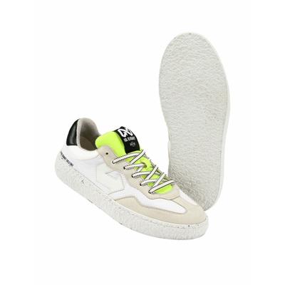 Uriduri-Sneaker Image