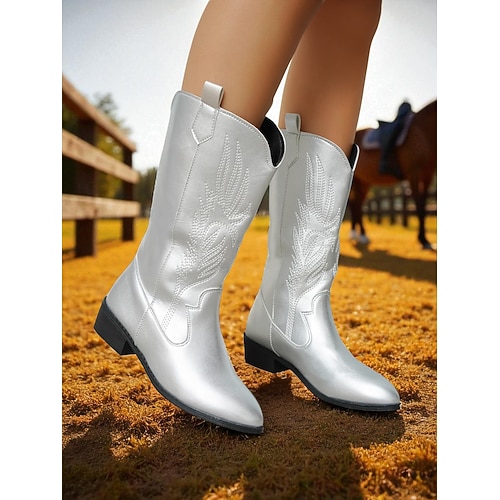 Damen-Western-Cowboystiefel aus blauem Denim mit Stickereien – wadenhohe Stiefel mit spitzer Spitze für Musikfestivals, Rodeo-Events und Outfits im Country-Stil Image