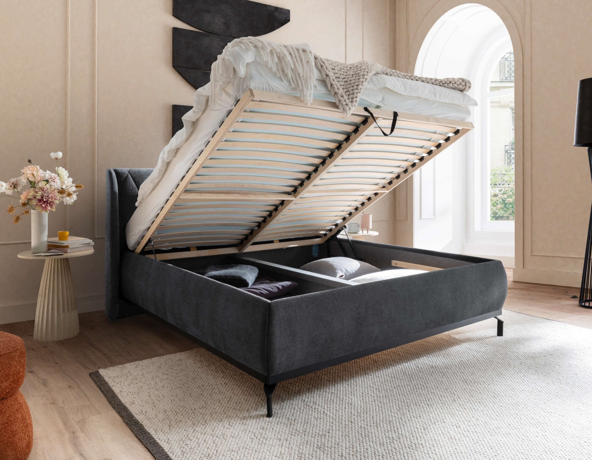 Polsterbett mit Bettkasten und Lattenrost Siena 140x200 cm Anthrazit Aurora