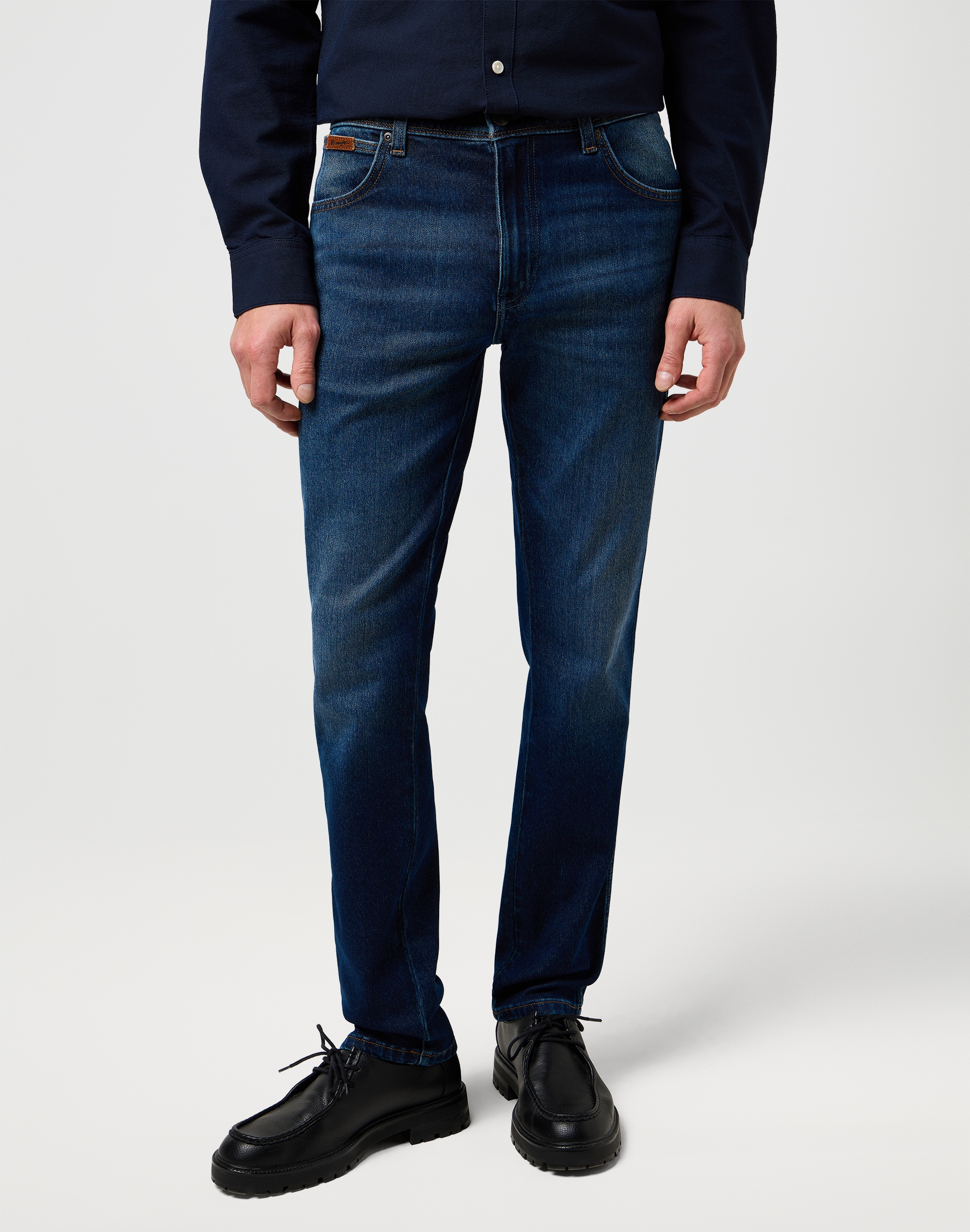 Slim-fit-Jeans WRANGLER "Texas Slim", Herren, Gr. 31, Länge 30, beige (fog), Denim/Jeans, Obermaterial: 56% Baumwolle, 25% Polyester, 13% Lyocell, 5% Elastomultiester, 1% sonstige Fasern, slim fit lang, Jeans Slim-fit-Jeans