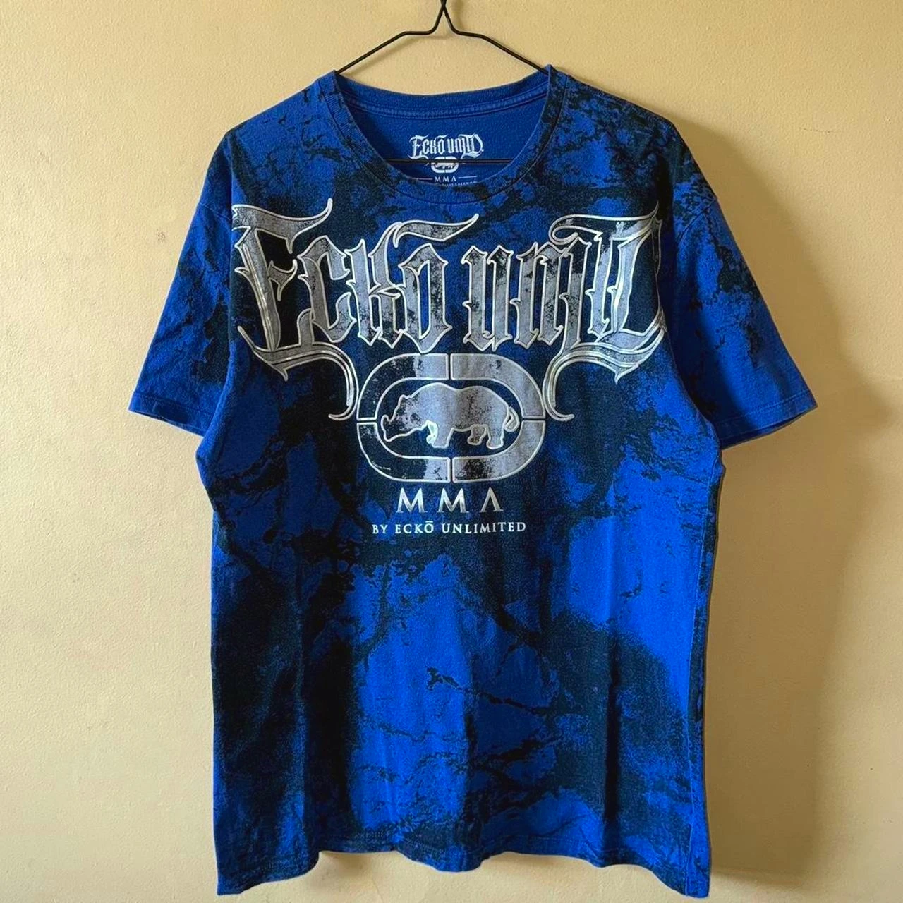 Ecko Oldschool Gothic Ink Wash T-Shirt Premium Baumwolle T-Shirt Künstlerischer Farbverlauf Dark Streetwear Unisex Drop Shoulder Grafik-T-Shirts