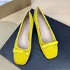 2025 frühjahr Neue Frauen Karree Weiche Sohle Bogen Wohnungen Flock Einzelnen Schuh Weibliche Mary Jane Schuhe Müßiggänger Große Größe 42 43 44 weiß