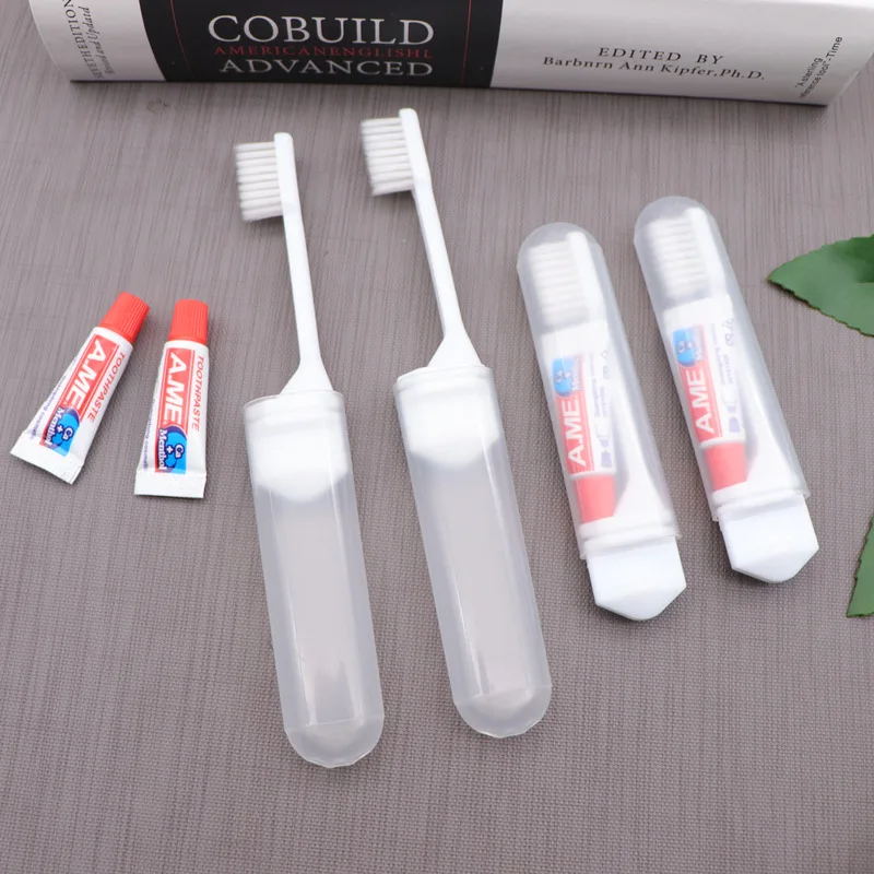 1/5 PC Portatile Mini Spazzolino Da Viaggio Set di Dentifricio Per Adulti Campo In Uscita Spazzolino Da Denti Usa E Getta Carry-on Pulizia Profonda Igiene Orale