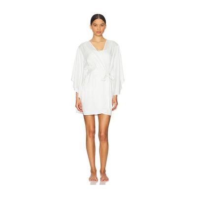 Luna Robe