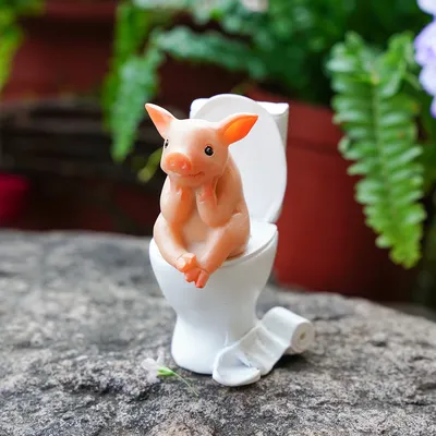 1PC, 1.3*2.5 inch resin material cartoon piggy toilet shape home decoration for home decoration of home courtyard garden