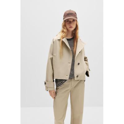 Voluminous Sleeve Short Trench Coat