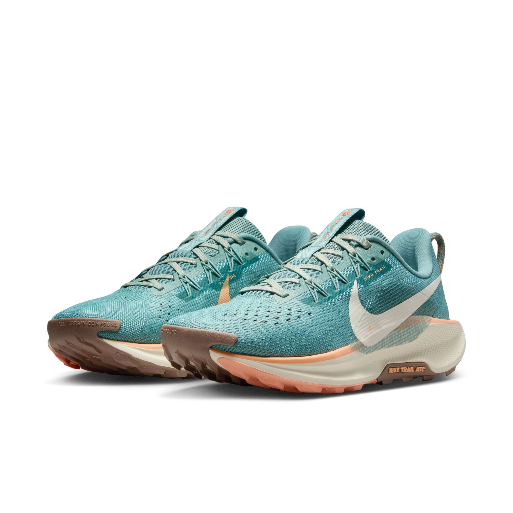 Trailrunningschuh NIKE "W REACTX PEGASUS TRAIL 5", Damen, Gr. 38,5, braun (cannon, soft pearl, mink braun), Synthetik, Textil, Schuhe